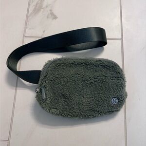 lululemon fleece belt bag NWT
